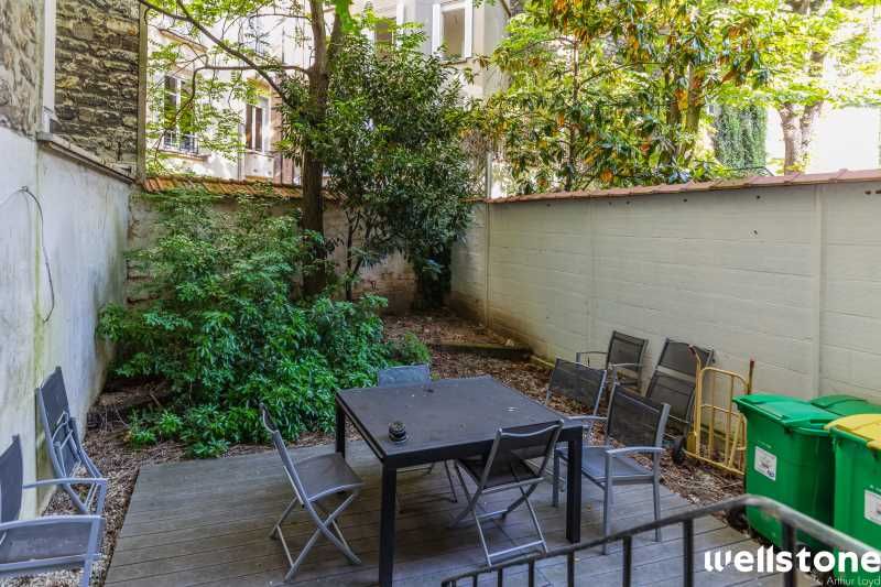 A proximité immédiate de la Porte de Saint Cloud,