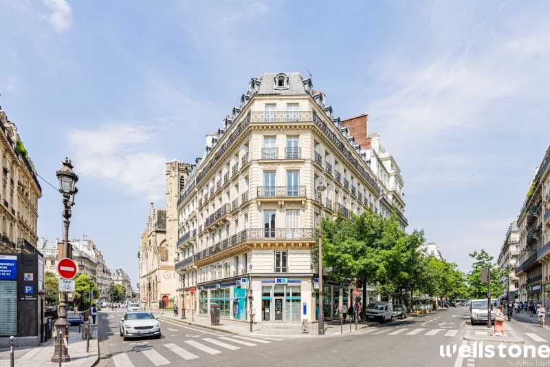 Wellstone vous propose au pied du métro "Arts et 