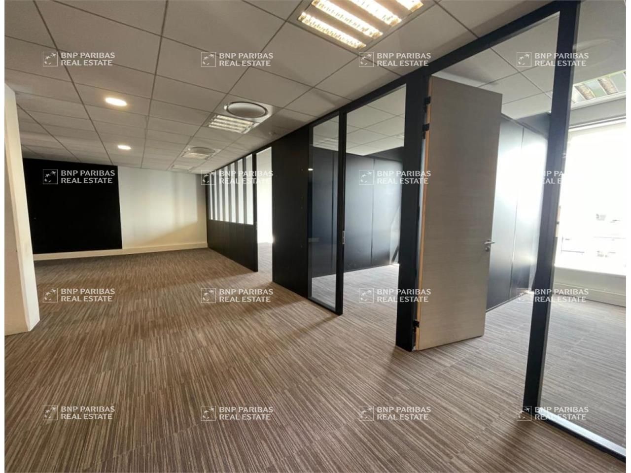 516 m² pour ce bureaux en location à Lille