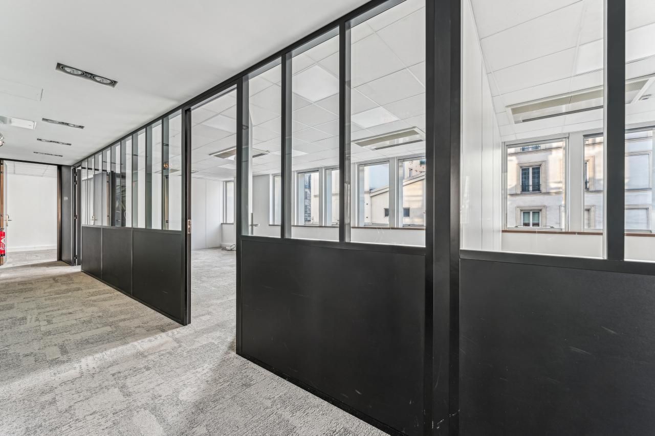 428.8 m² pour ce bureaux en location à Neuilly-sur-seine