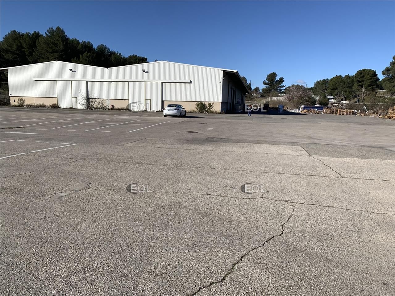 Location Local d'activités 4000 m² non divisibles