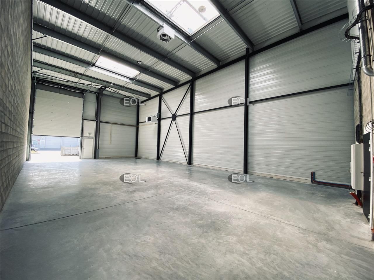 Vente Local d'activités 461 m² non divisibles