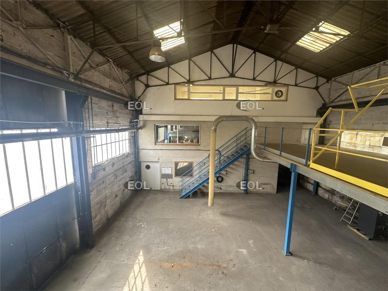 Vente Local d'activités 1551 m² non divisibles