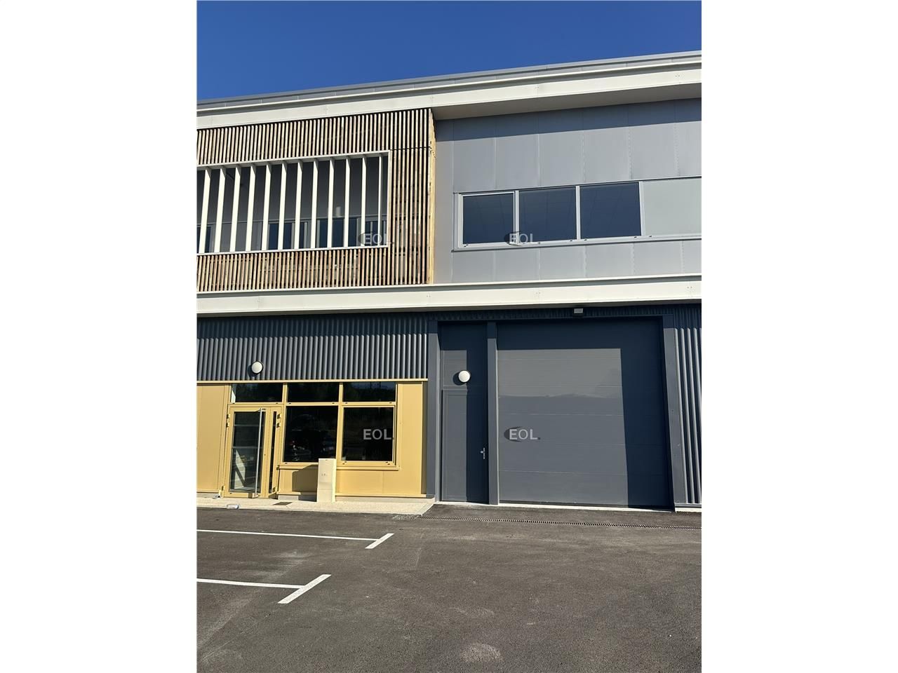 Locaux neufs visiblité D6