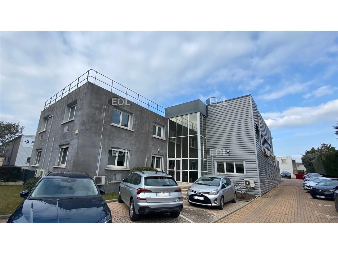 Location Bureaux 1000 m² non divisibles