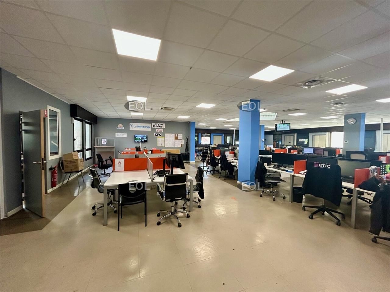 bêtiment de bureaux à vendre