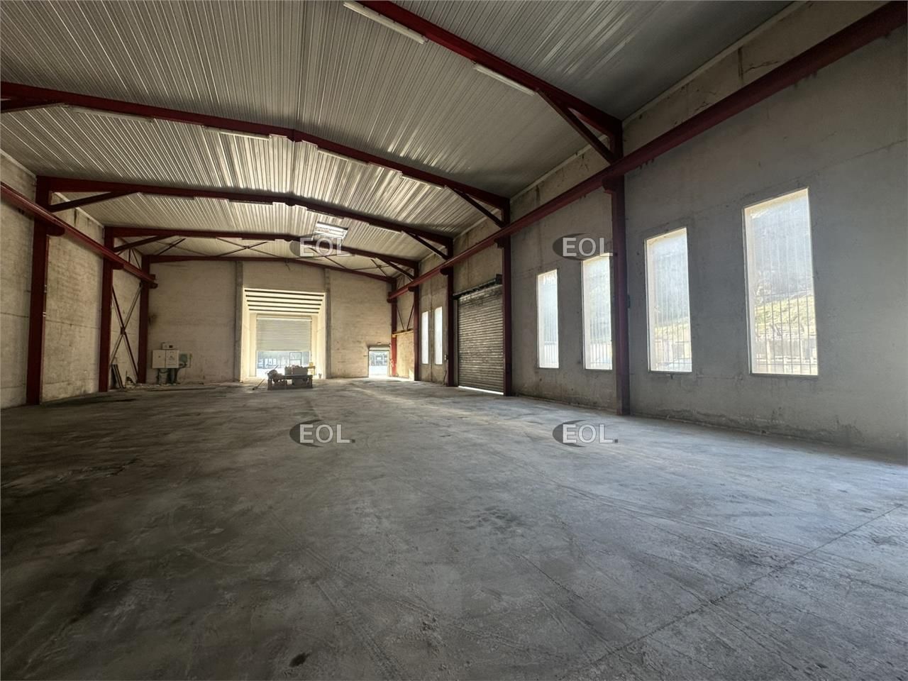 Location Local d'activités 430 m² non divisibles