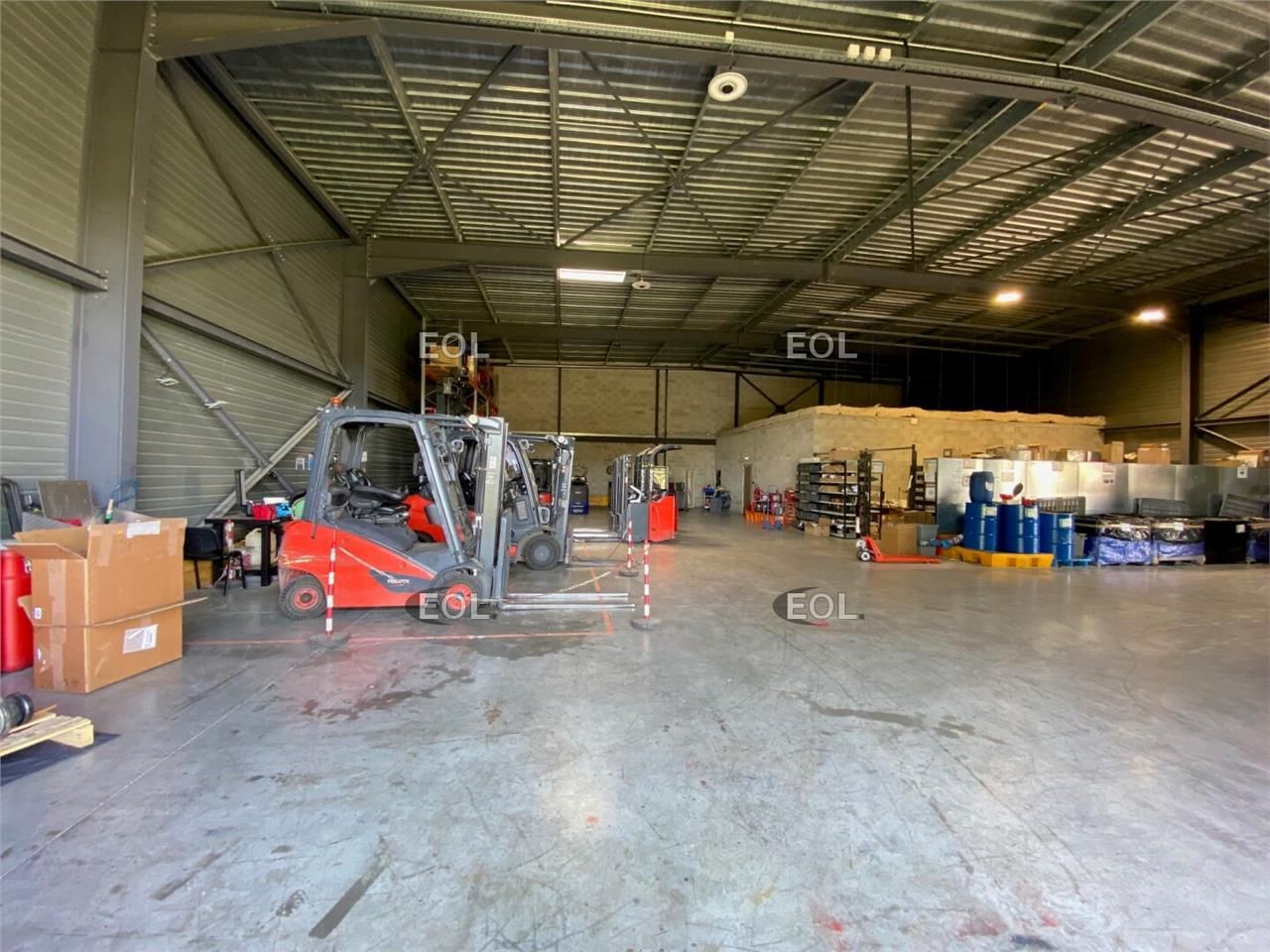 Location Local d'activités 554 m² non divisibles