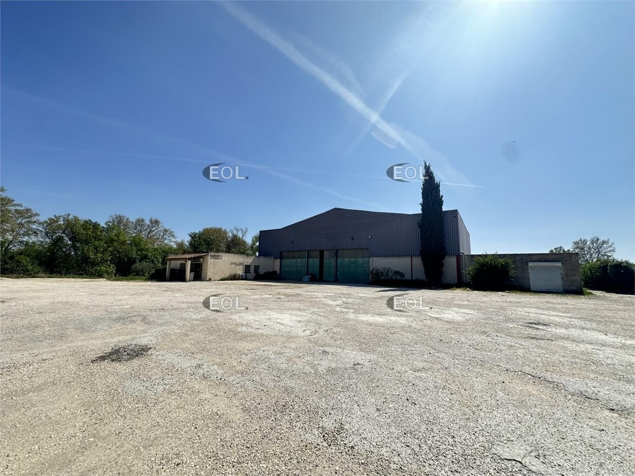 Location Local d'activités 900 m² non divisibles