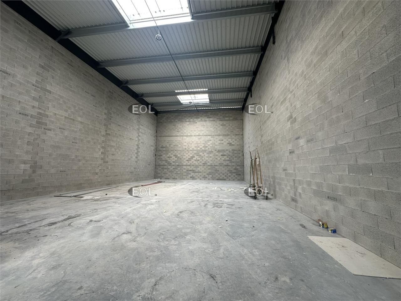 Vos locaux neufs face à la Ste Victoire