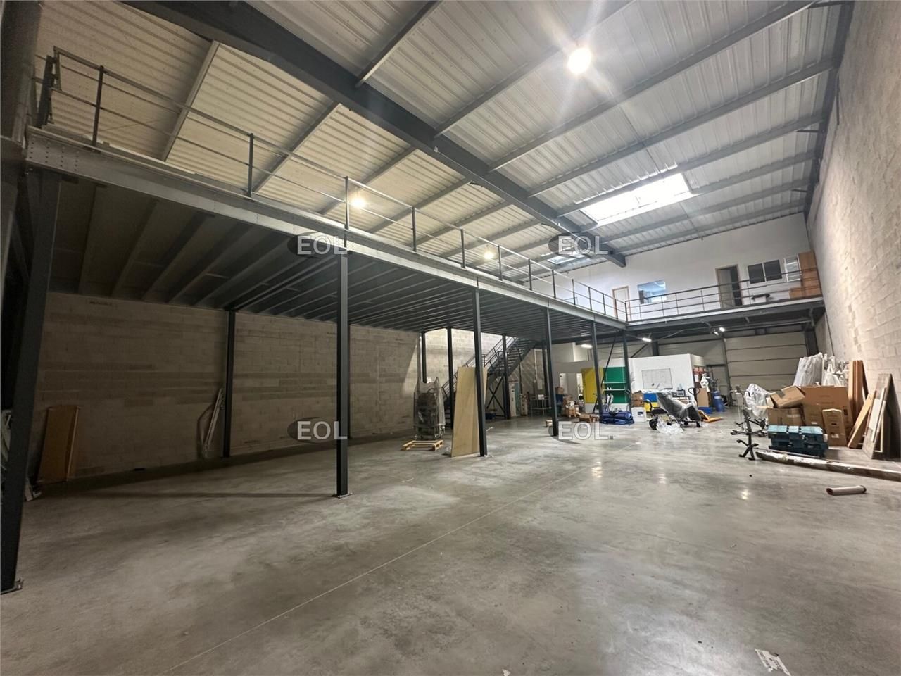 Vente Local d'activités 493 m² non divisibles