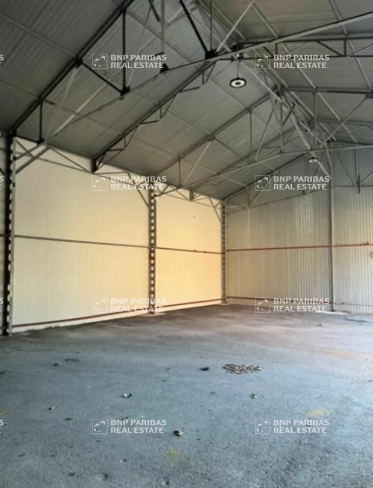 Location Activité 884 m² non divisibles 13160 Châteaurenard