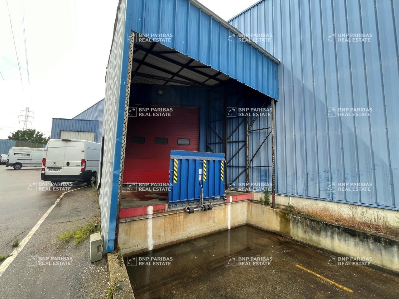 Location Activité 2350 m² divisibles 67120 Duttlenheim