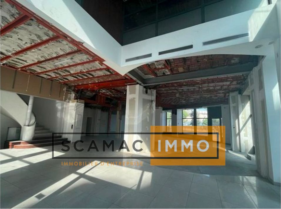 Local commercial de 566m²