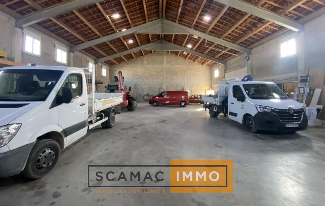 Location Local d'activités 440 m² non divisibles