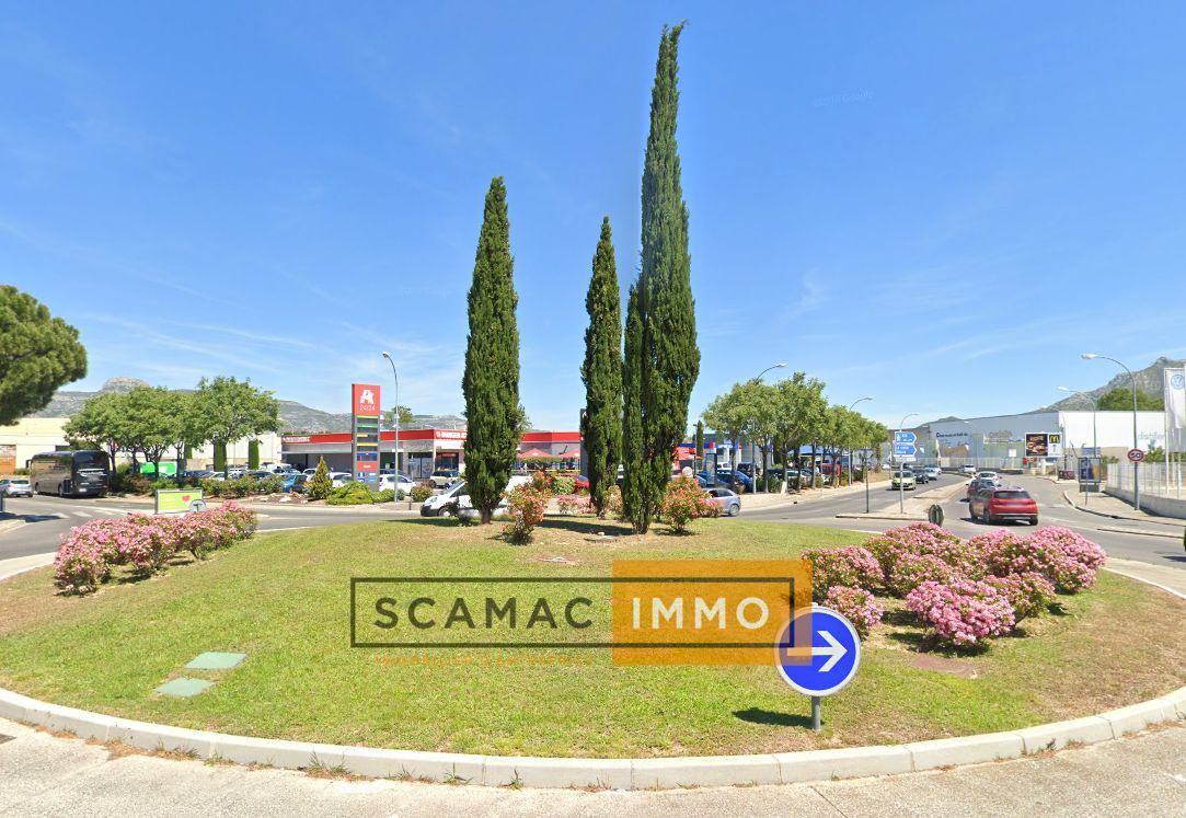 Entrepôt de 2555m²