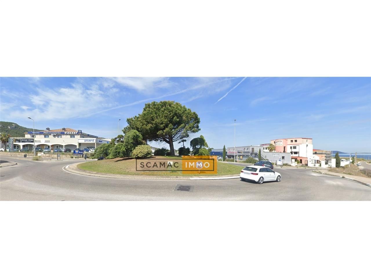 Location Local Commercial 200 m² non divisibles