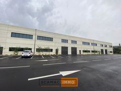 Local d'activités de 1200m²