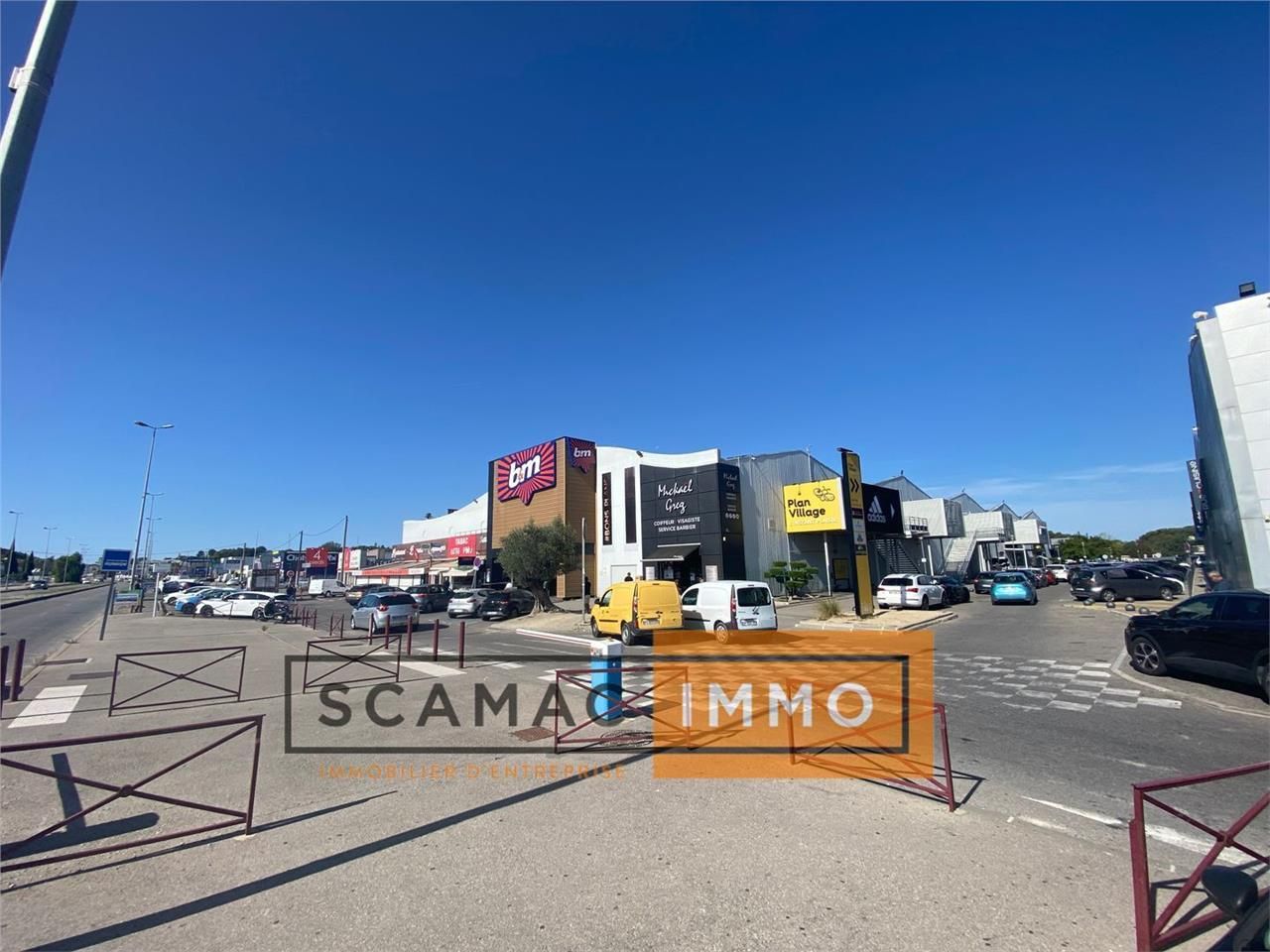 Local commercial de 318m²