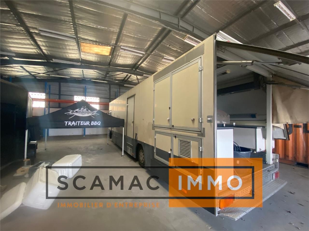 Location Entrepôt 500 m² non divisibles