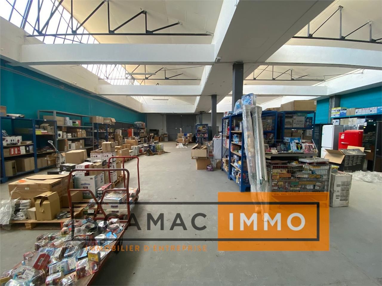 Location Local d'activités 825 m² non divisibles