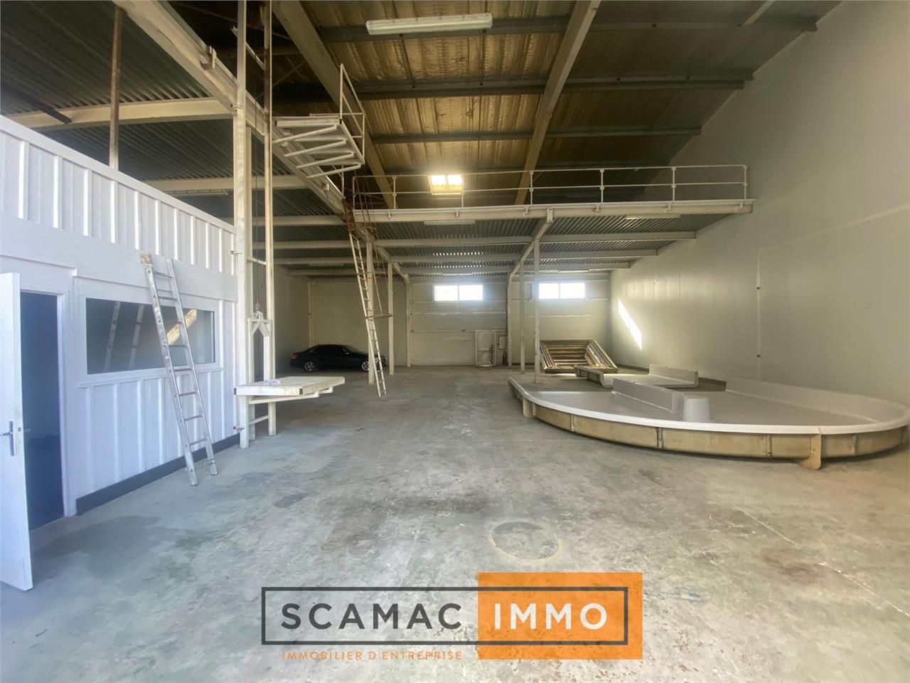 Location Local d'activités 667 m² non divisibles
