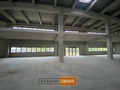 Local d'activités de 600m²