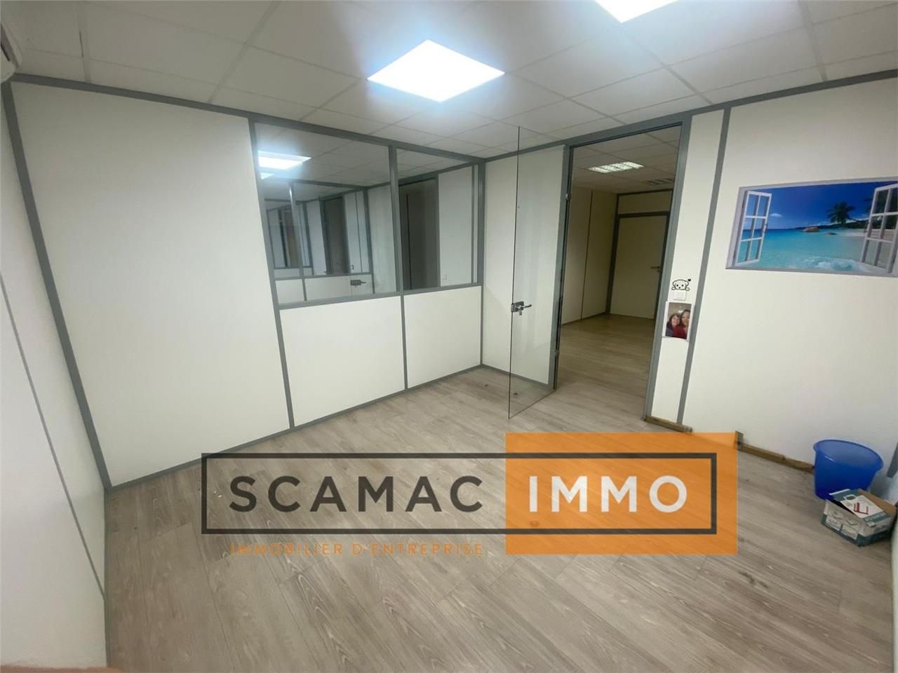 Location Local d'activités 235 m² non divisibles