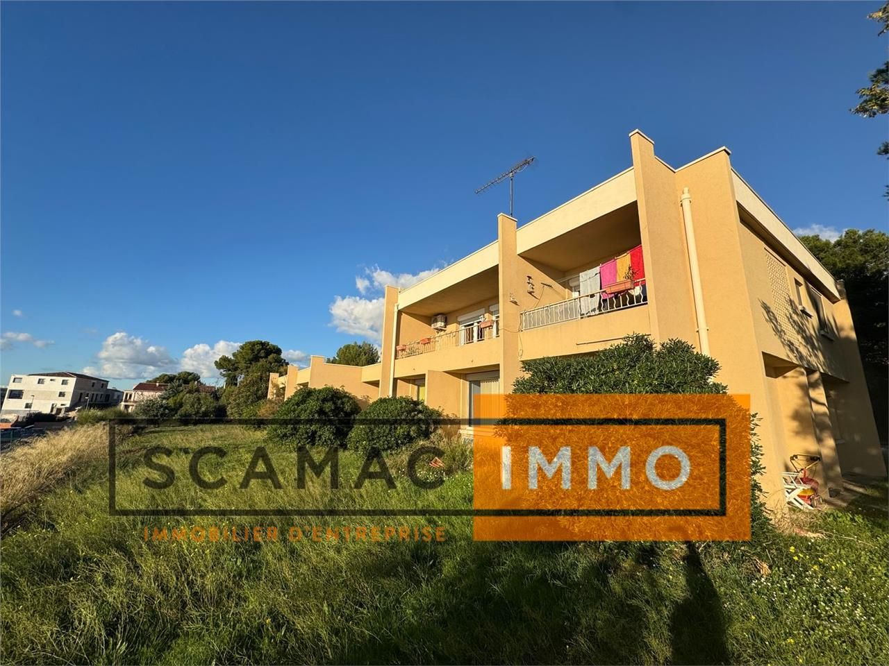 Location Terrain industriel 325 m² non divisibles