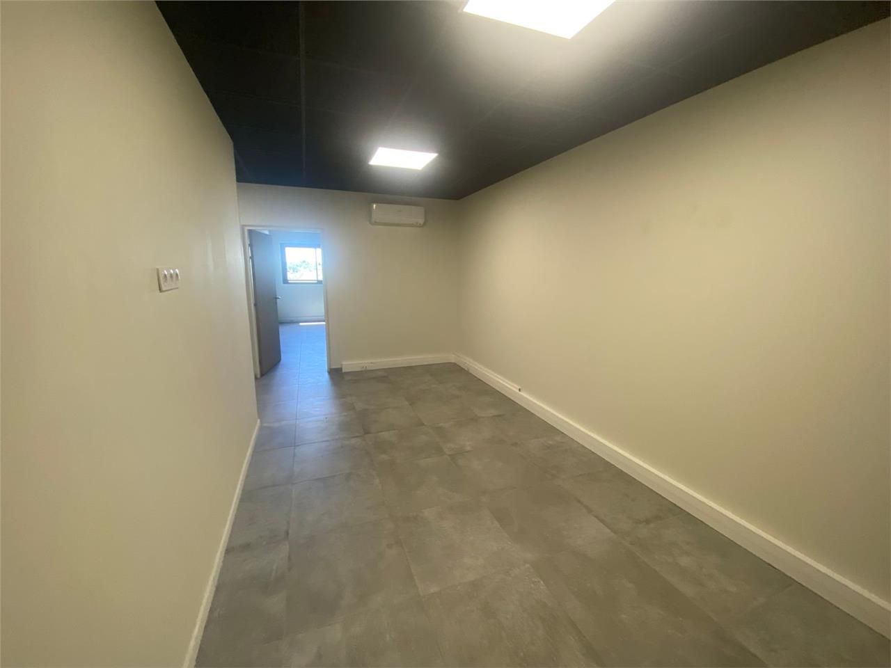 Location Bureaux 101 m² non divisibles