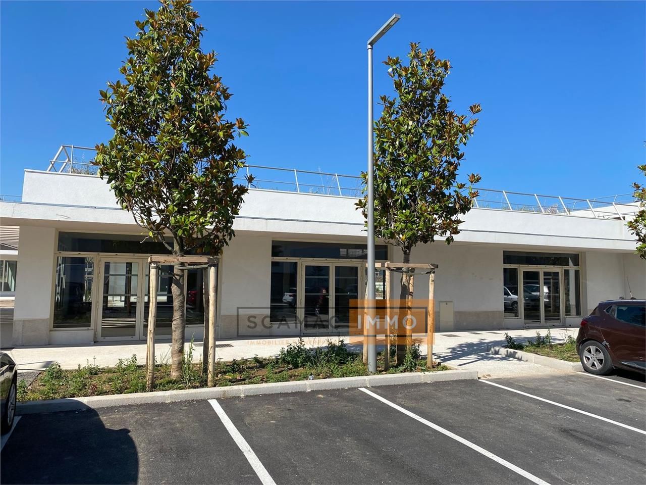 Vente Local Commercial 150 m² non divisibles