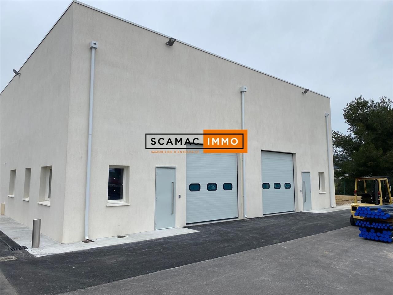 Location Entrepôt 150 m² non divisibles