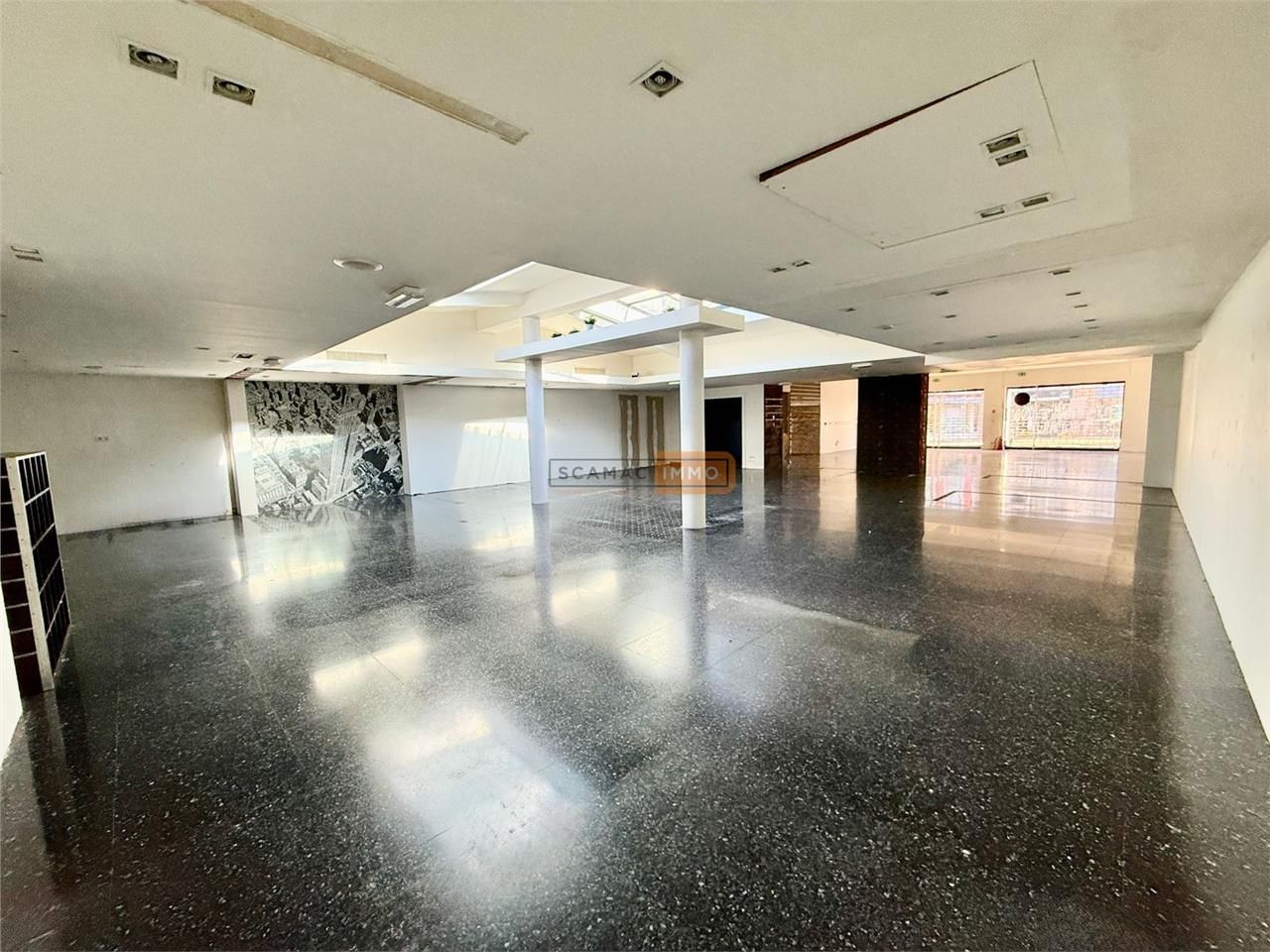 Local commercial de 314m²