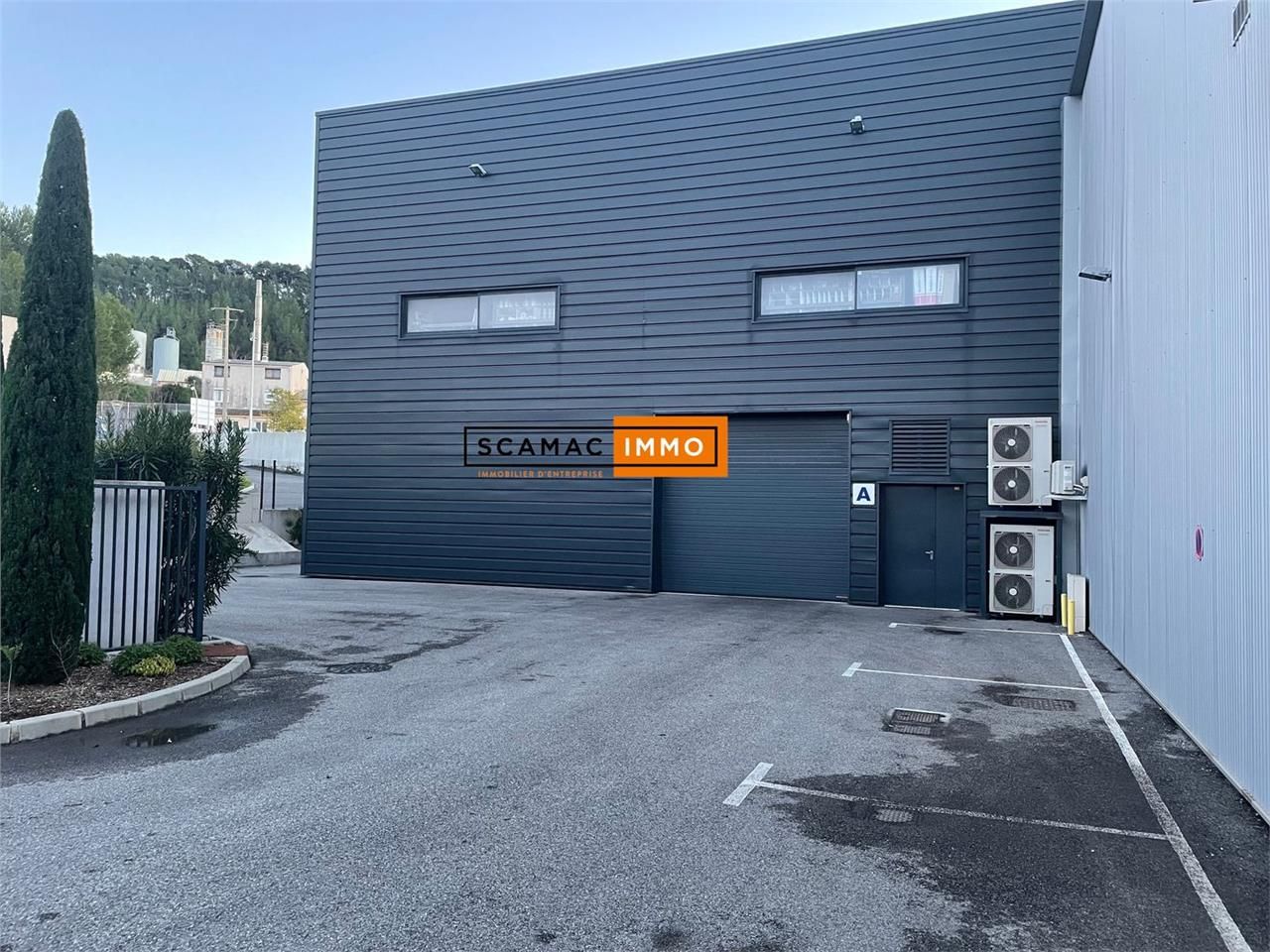 Location Entrepôt 254 m² non divisibles