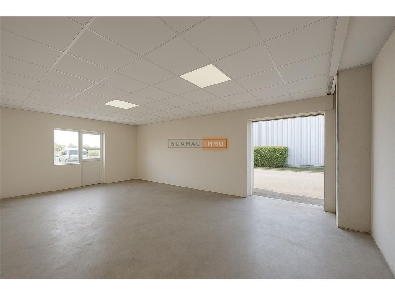 Local d'activités de 200m²