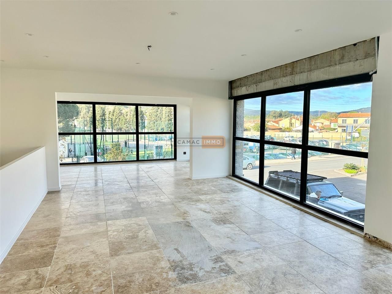 Location Bureaux 60 m² non divisibles