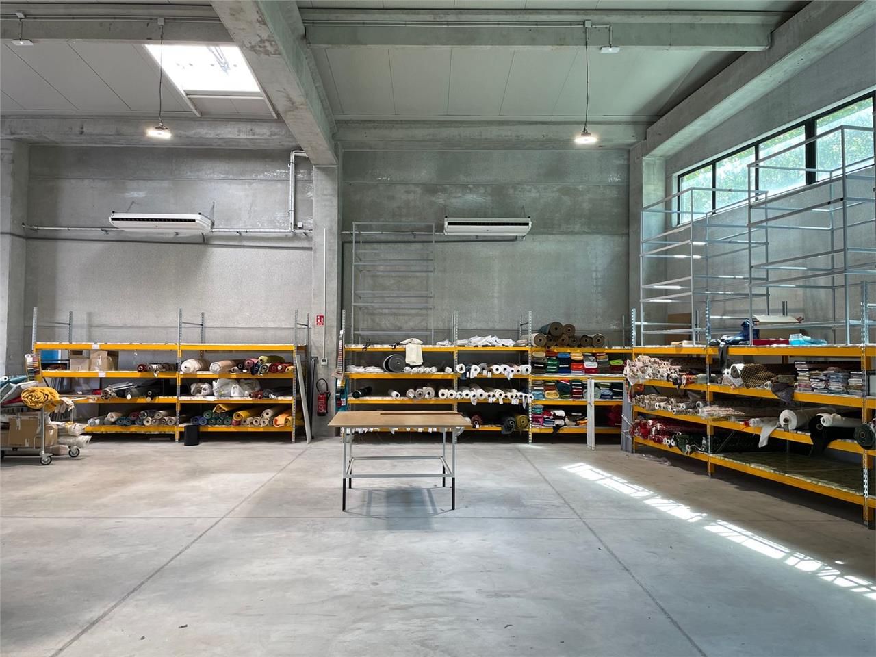 Location Local d'activités 350 m² non divisibles