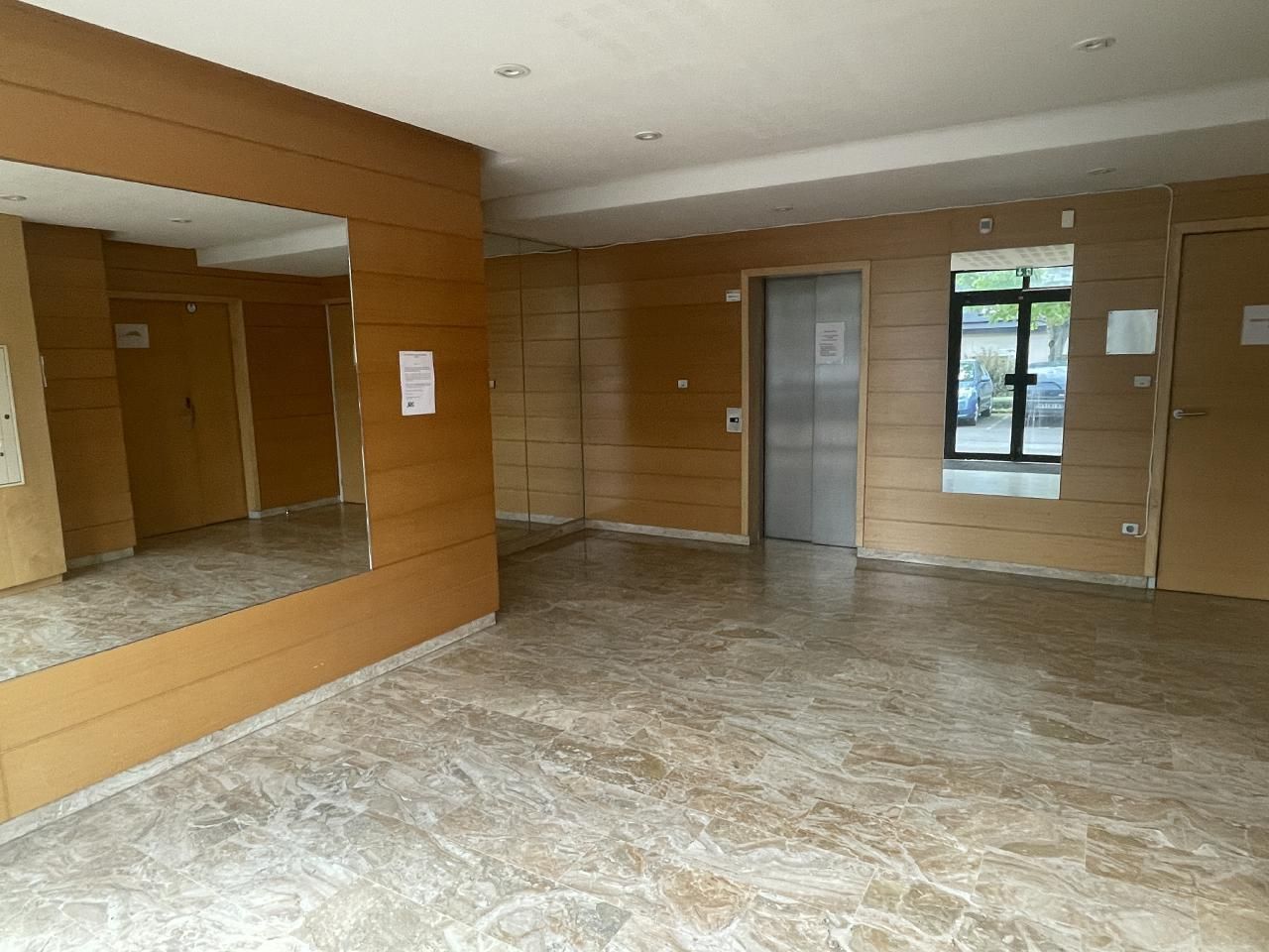 285 m² pour ce bureaux en location à Rennes