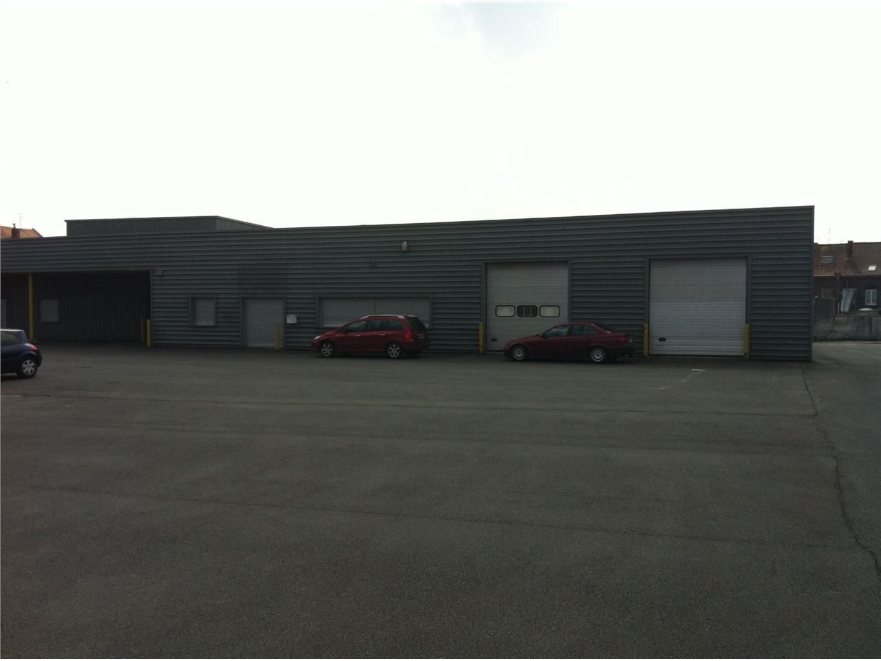 Location batiment 2246 m² à TOURCOING