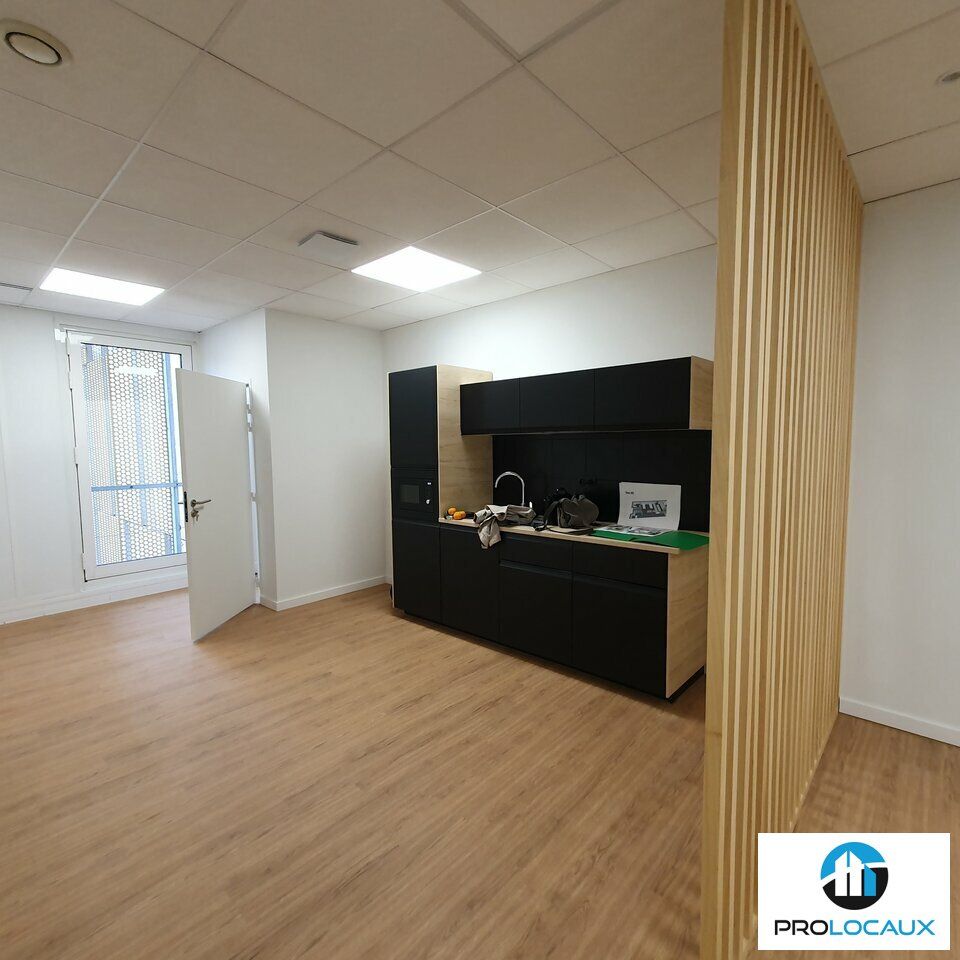 Location bureaux 203 m² non divisibles