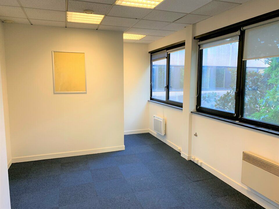 Location bureaux 57 m² non divisibles
