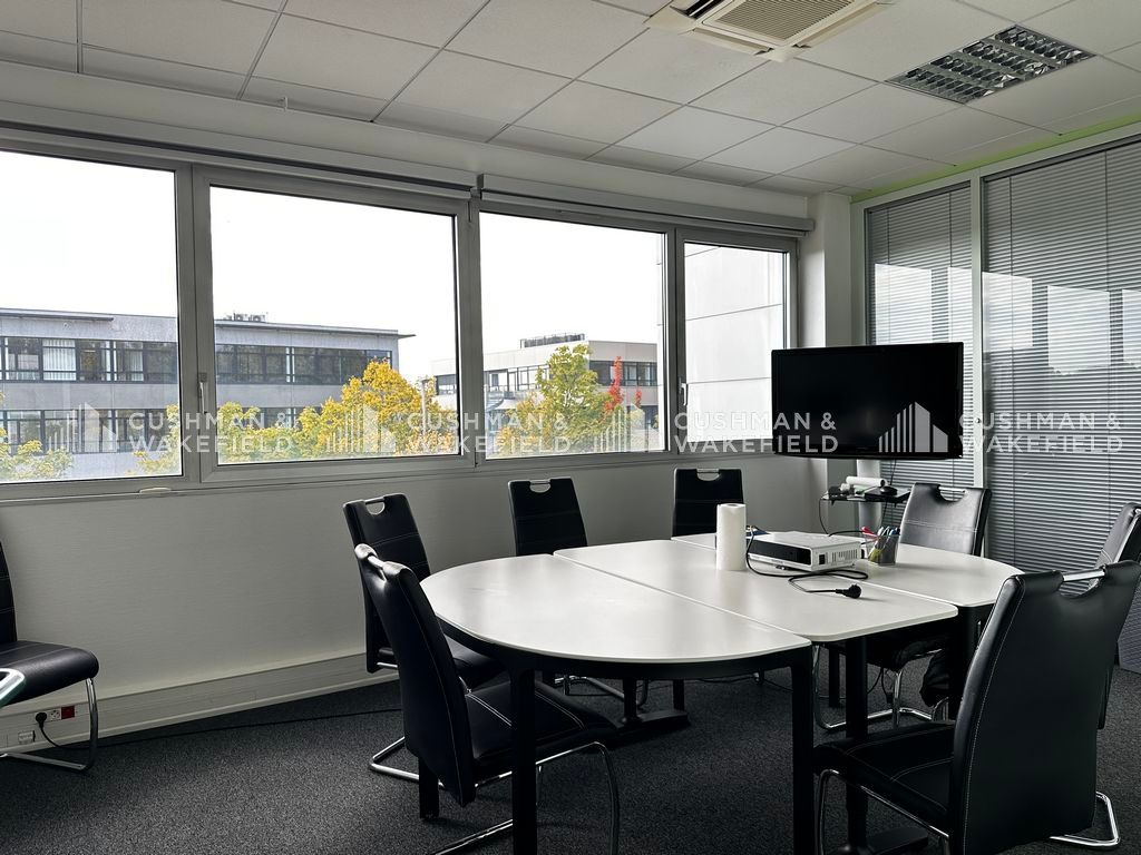 Vente bureaux 619 m² divisibles à partir de 91 m²