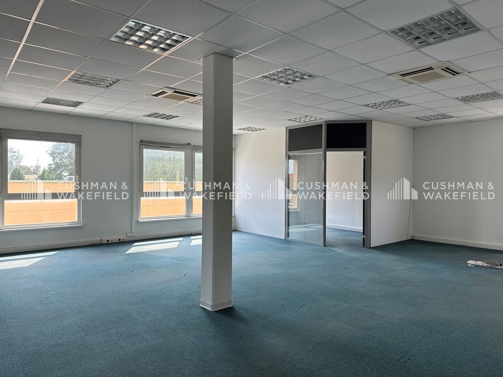 Location bureaux 707 m² non divisibles