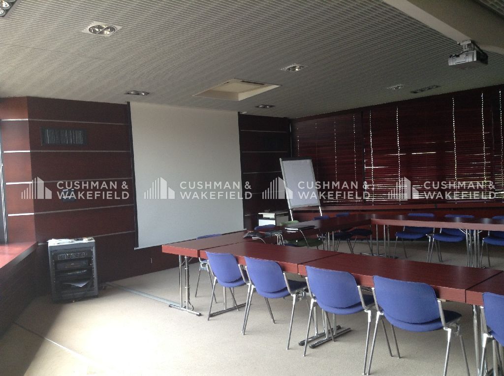 Vente bureaux 1360 m² non divisibles