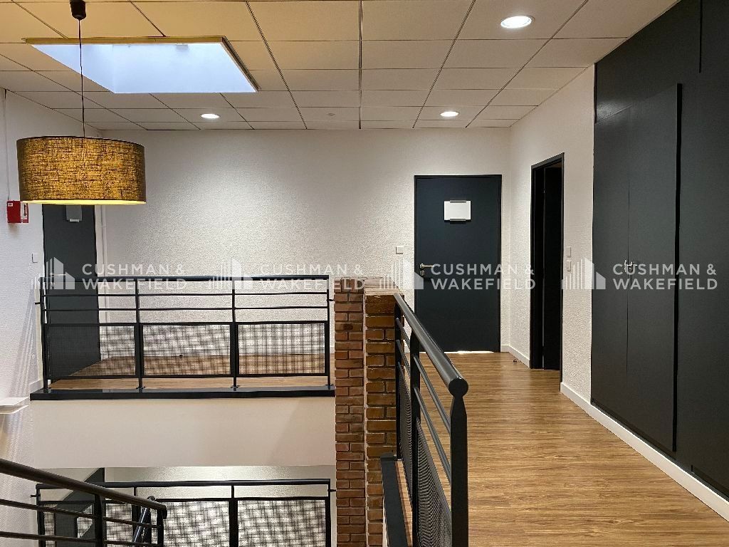 Location bureaux 396 m² divisibles à partir de 110 m²