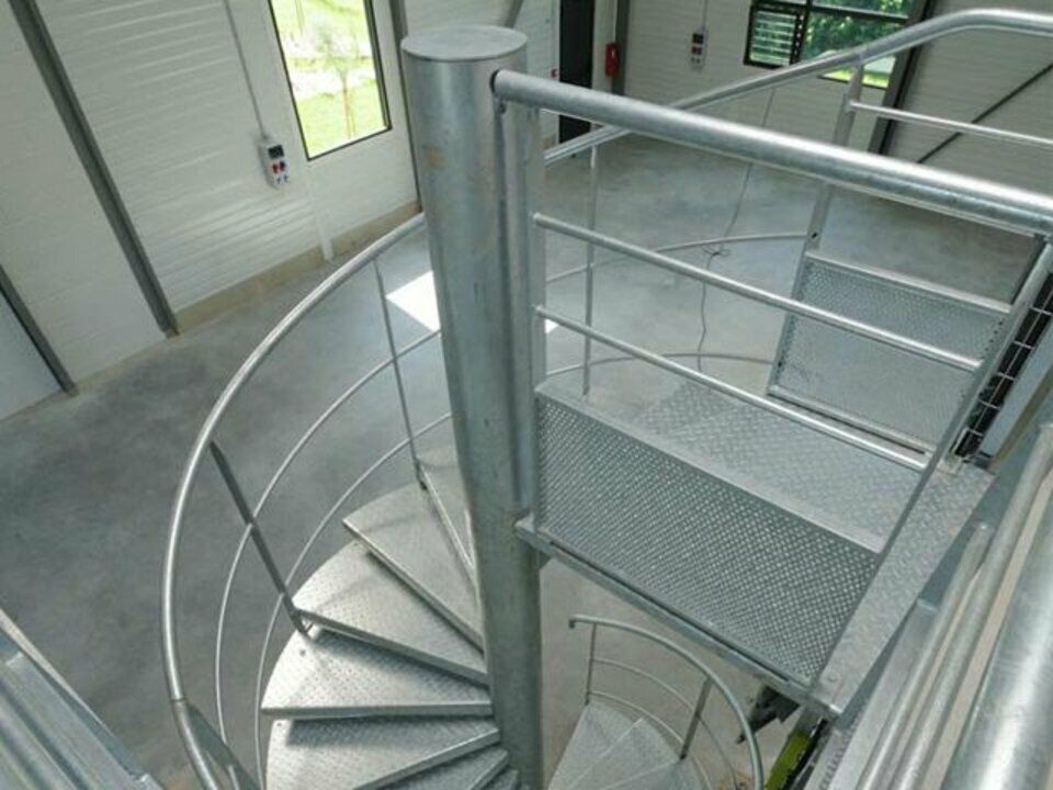 Local d'activité de 467m² à louer - Rémalard en Perche (61)