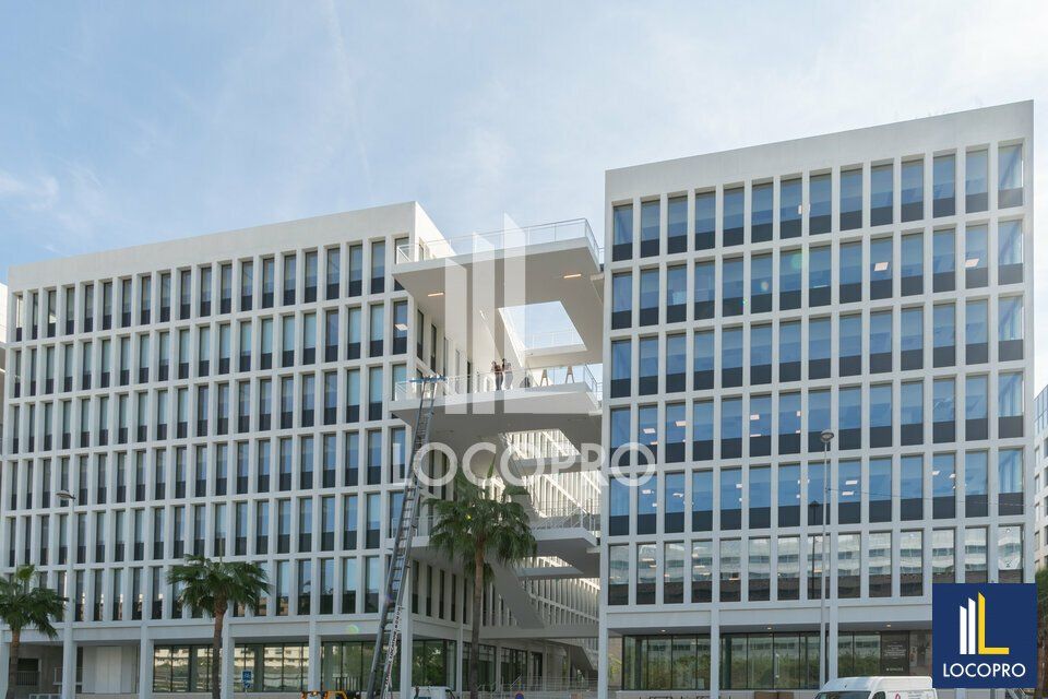 A LOUER - BUREAUX NEUFS À PARTIR DE 402 M2 - NICE ARÉNAS