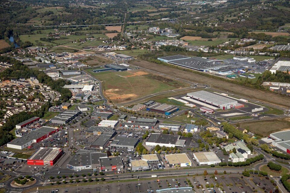 Vente terrain 140000 m² divisibles à partir de 5000 m²