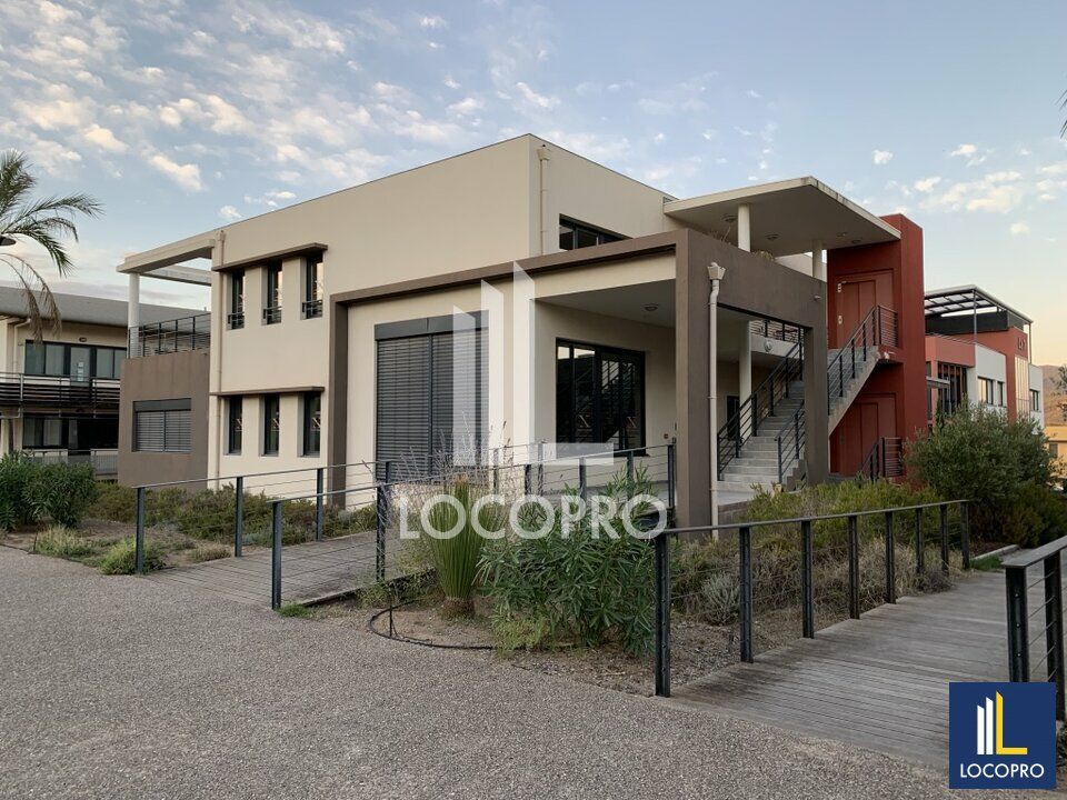 Location bureaux 490 m² non divisibles