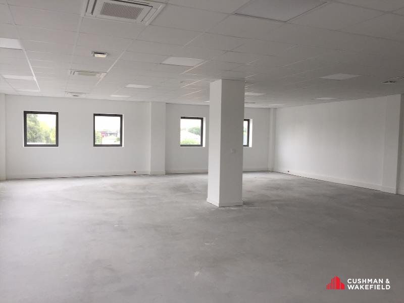 Bureaux à la vente de 140 m²